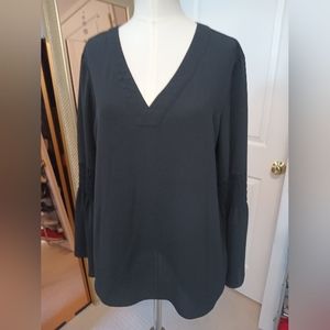 Blk long sleeve blouse